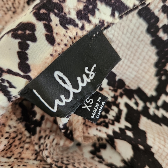 Lulus Let's Snake a Deal Beige Snake Print Collared Midi Dress Size XS - Picture 4 of 4